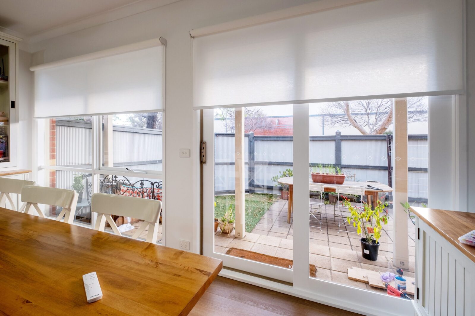 Transform Your Space with Customized Roller Blinds: A Guide to Matching Your Interior Design Style